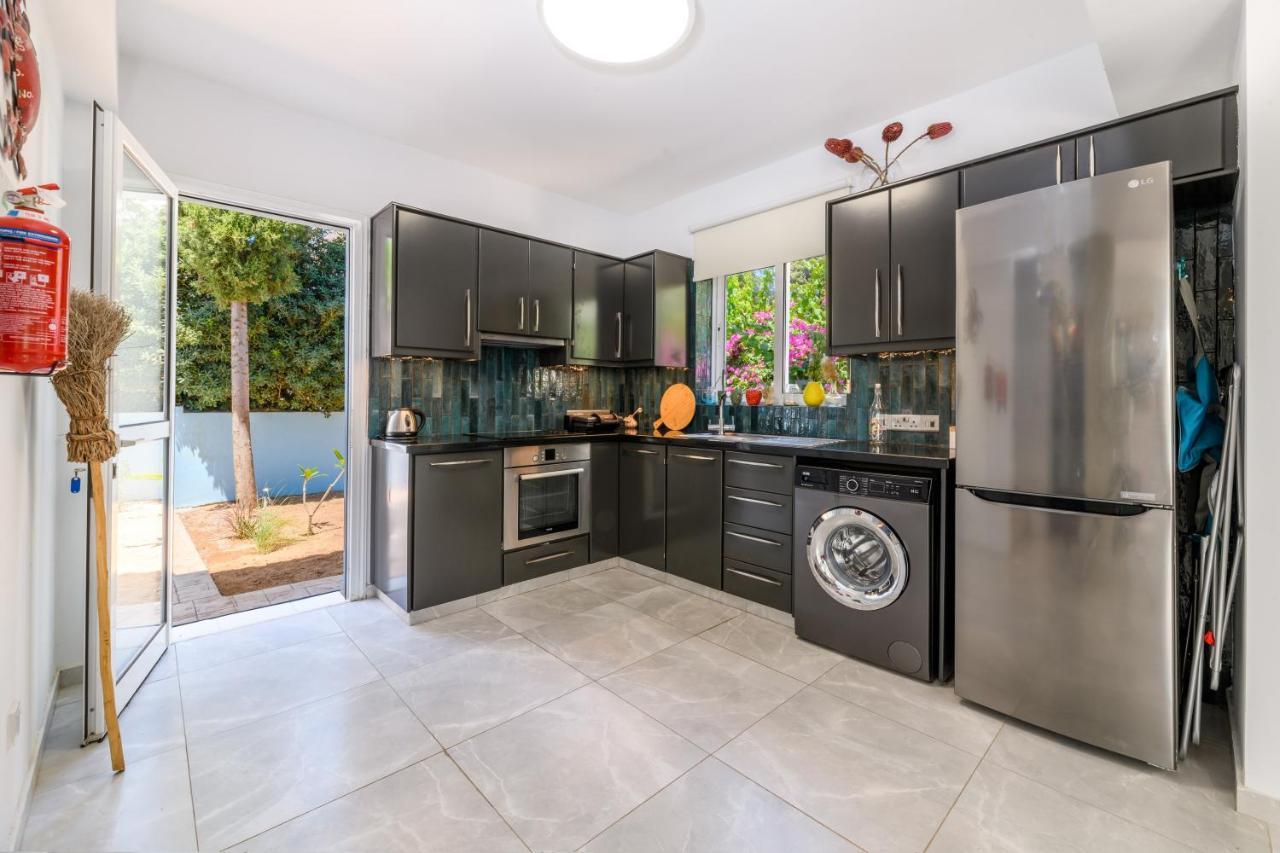 Villa Lela Serena By Ezoria Villas Protaras Esterno foto